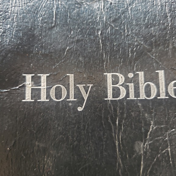 Meet your Posher, Gregory - Picture 1 of 1